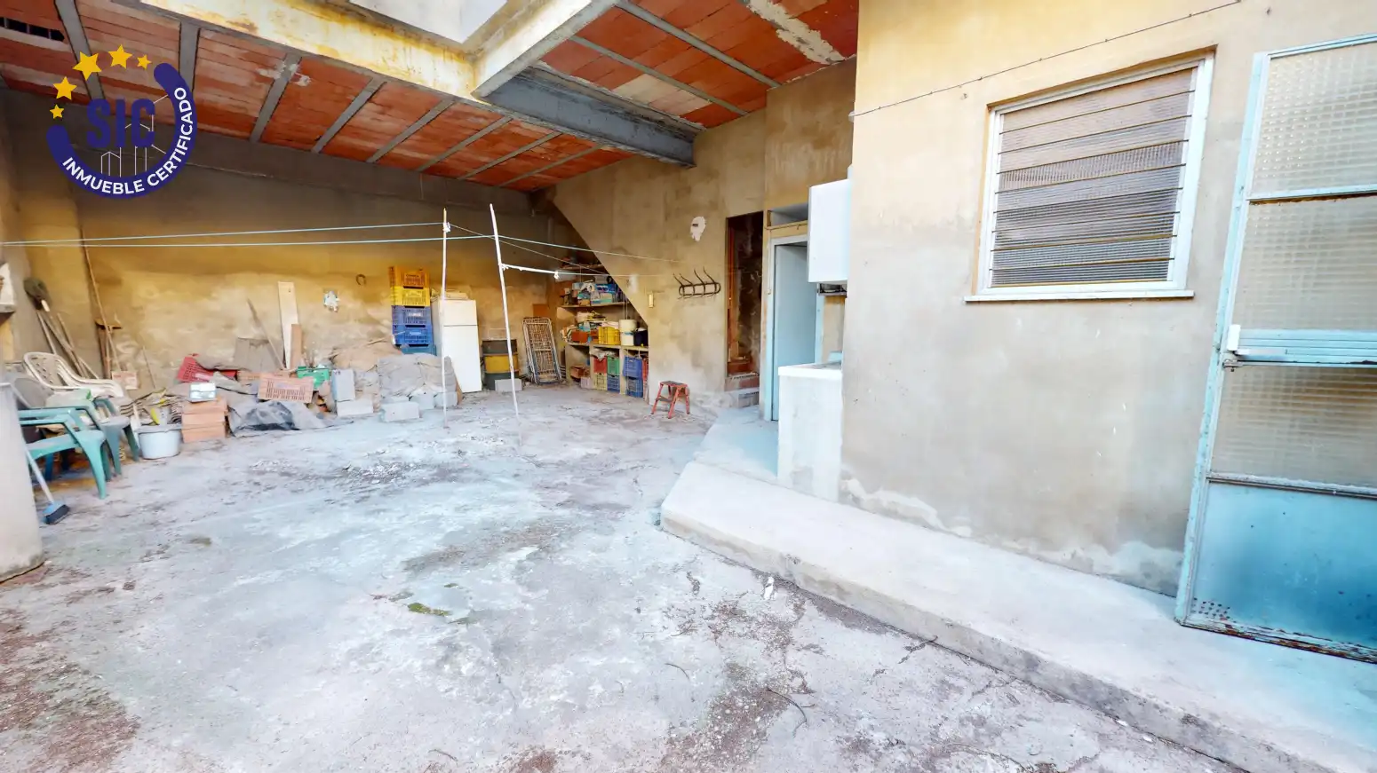 Casa adosada en venta en Benifaió