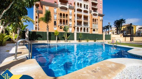 Apartamento con piscina comunitaria, en la provincia de Alicante, en la ciudad de Torrevieja, en la zona de Playa de los Locos. 3, imatge 2