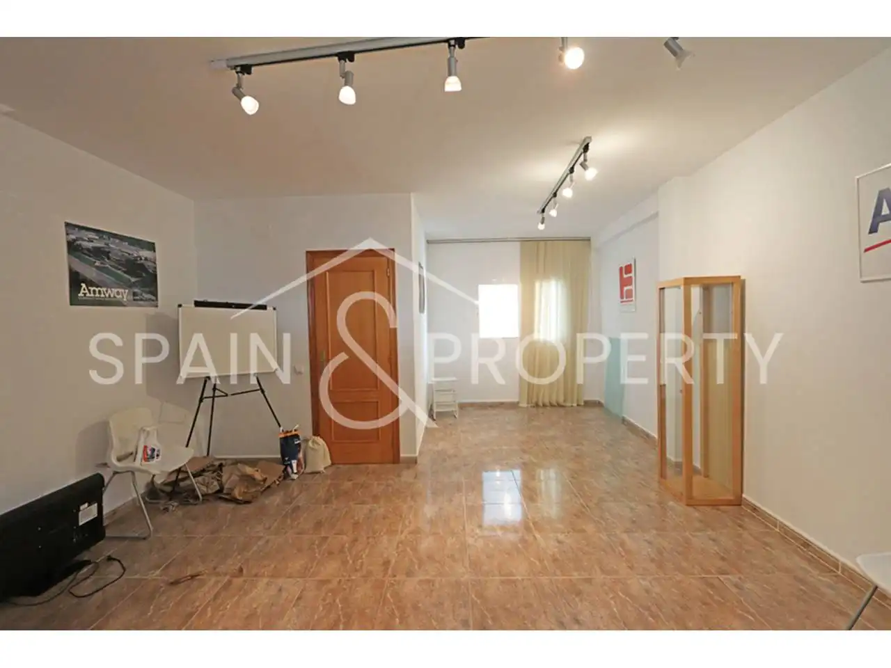 Casa adosada en venta en Montroi / Montroy