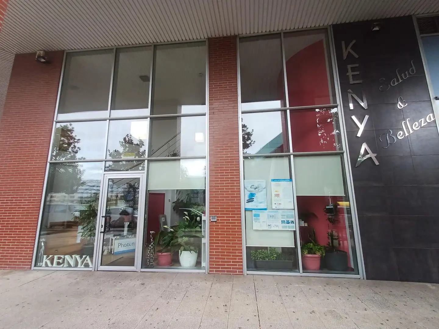 Exterior view of Commercial properties for rent in Vitoria - Gasteiz  with Air Conditioner, Parquet flooring and Furnished