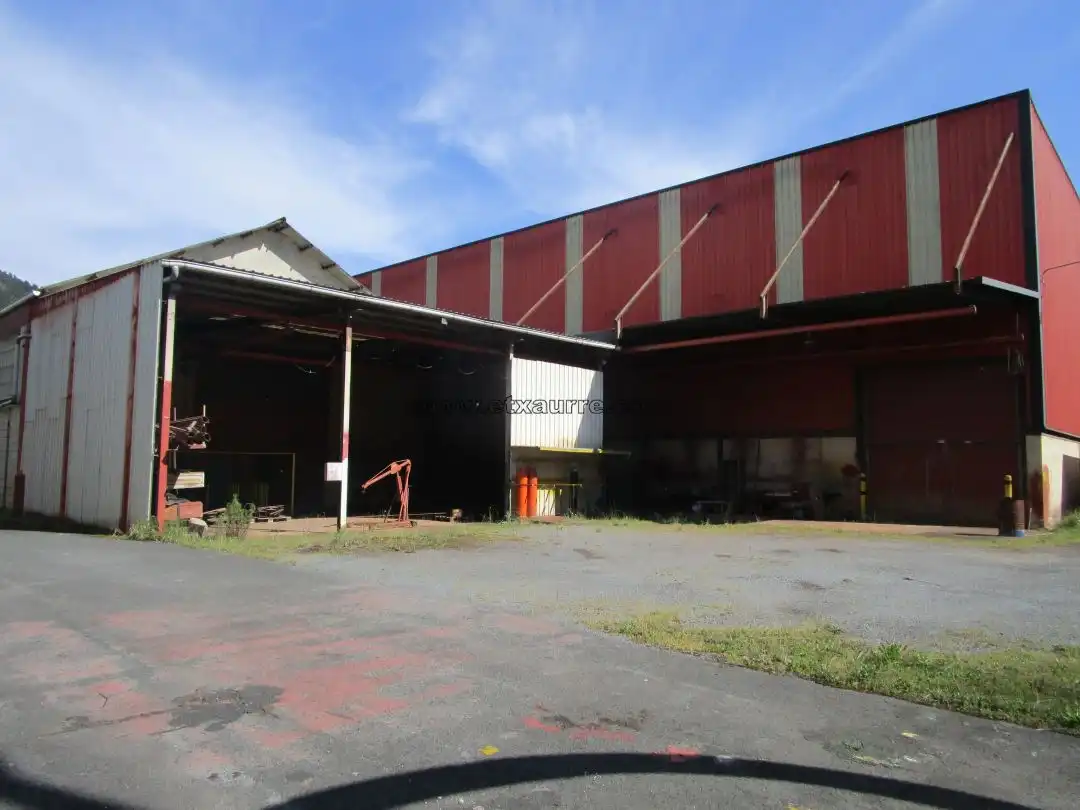 Exterior view of Industrial buildings for rent in Orozko