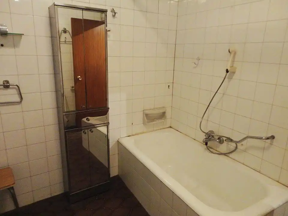 Baño de Edificio en venta en Salas de los Infantes