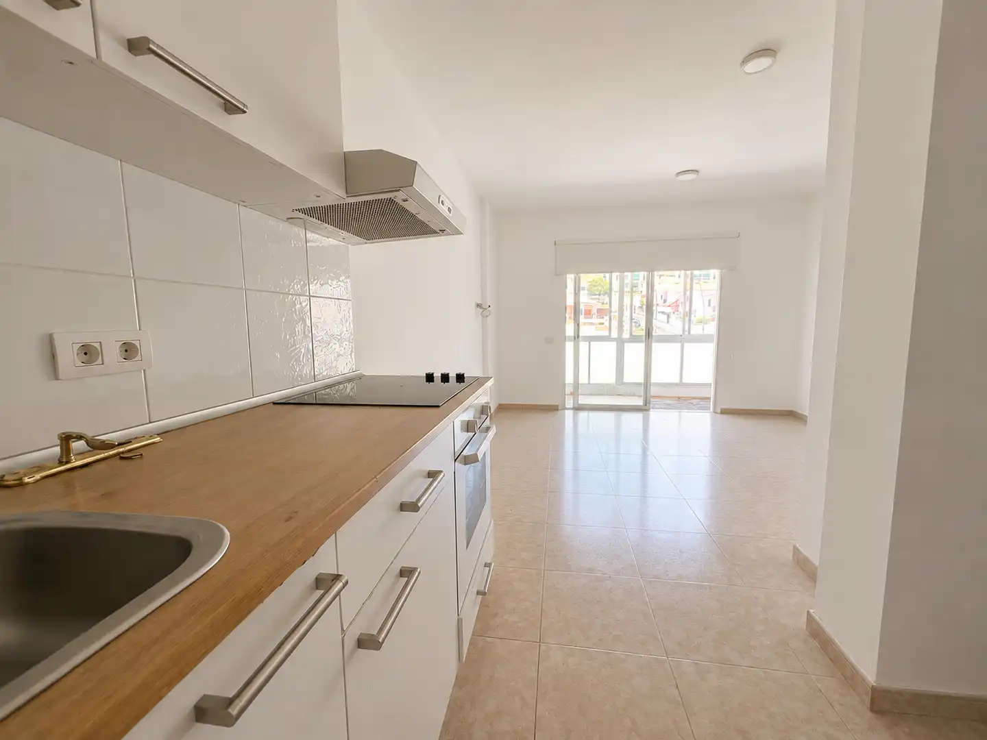Cocina de Estudio en venta en Candelaria con Piscina comunitaria