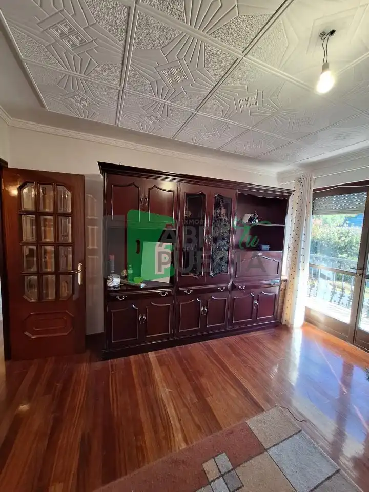 Sala de estar de Casa o chalet en venta en Xunqueira de Ambía con Calefacción, Jardín privado y Trastero