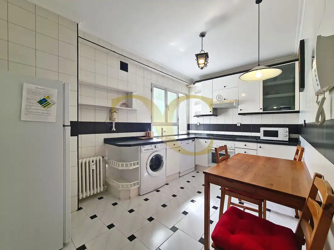 Appartamento con terrazza in vendita a Calle Pérez de la Sala, imagen 12