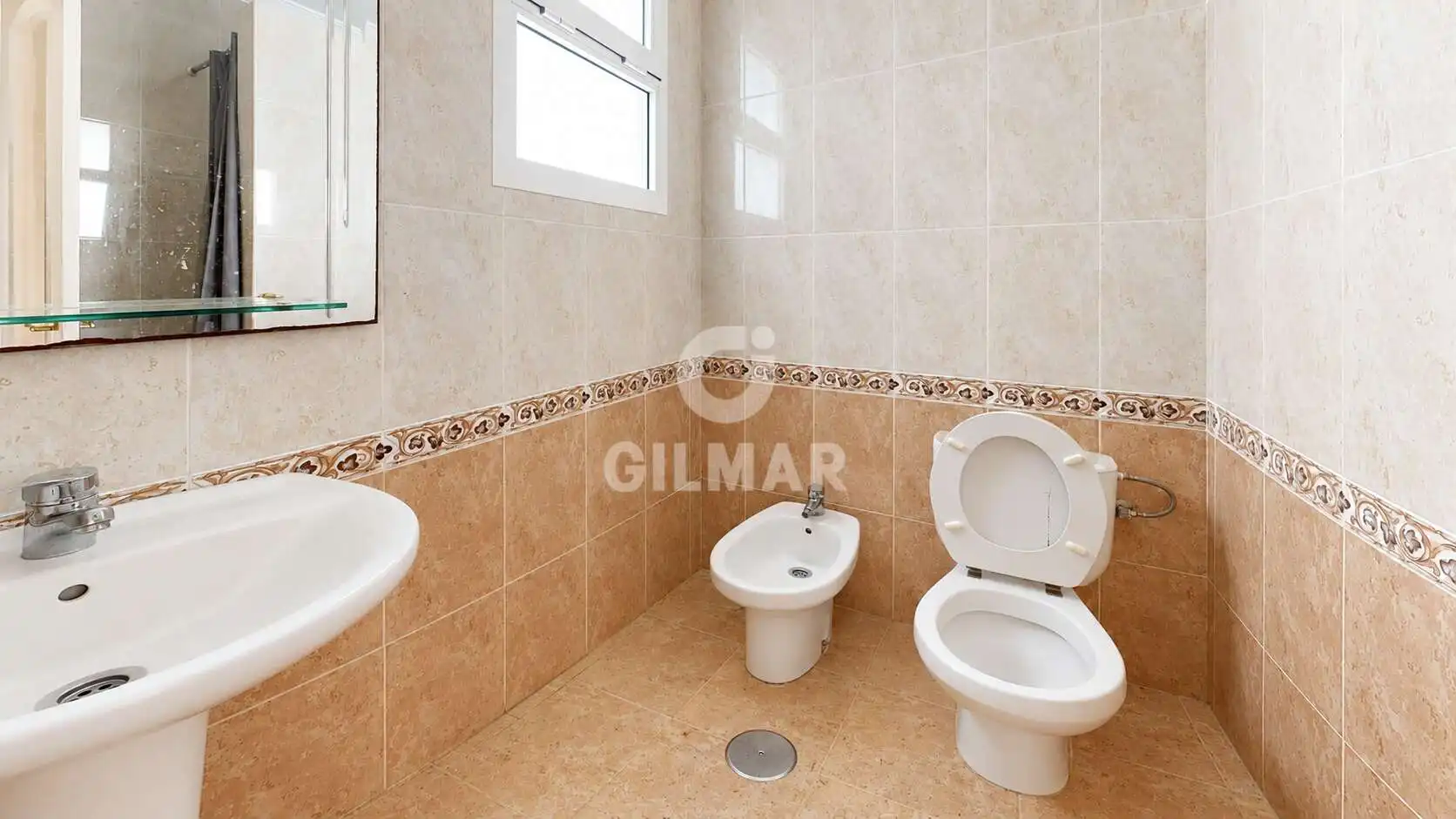 Baño de Casa o chalet en venta en Benalmádena con Jardín privado y Piscina