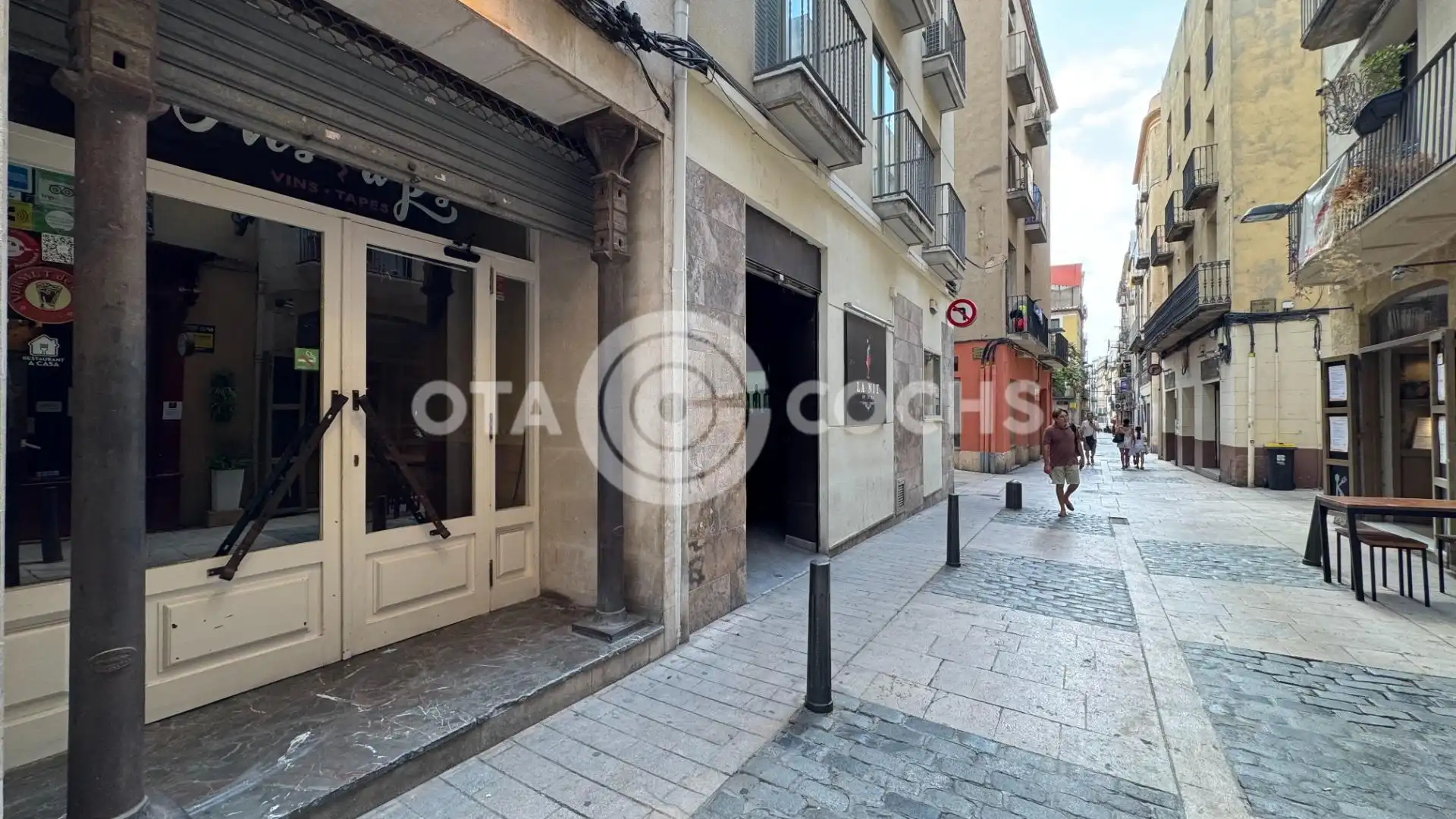 Vista exterior de Local de alquiler en Reus