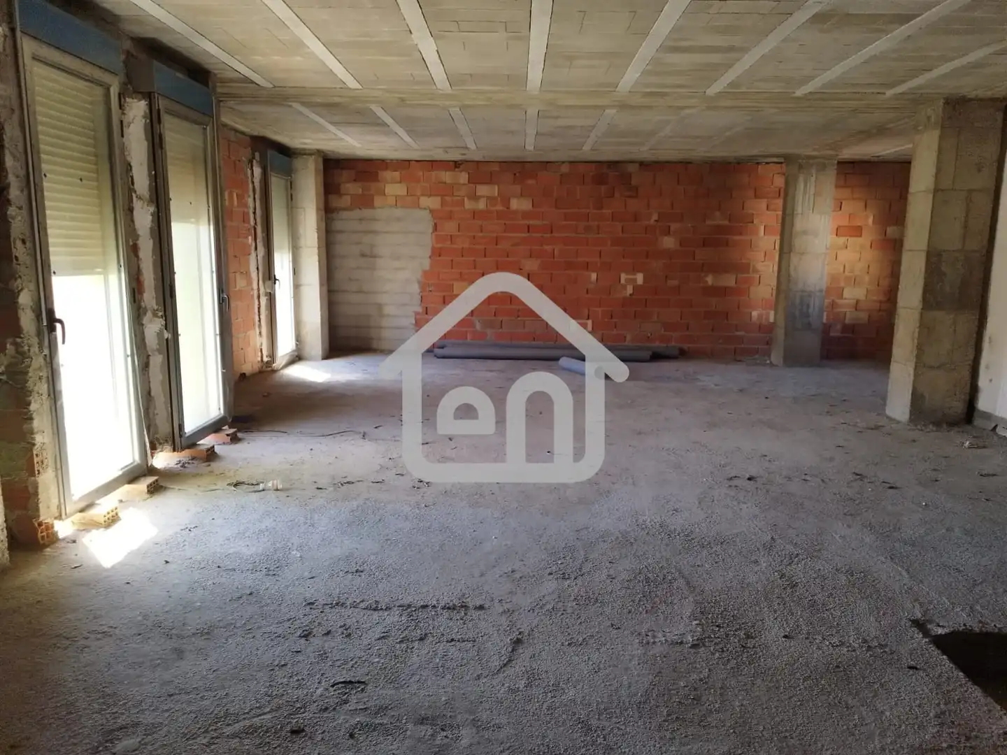 Casa adosada en venta en Requena con Balcón