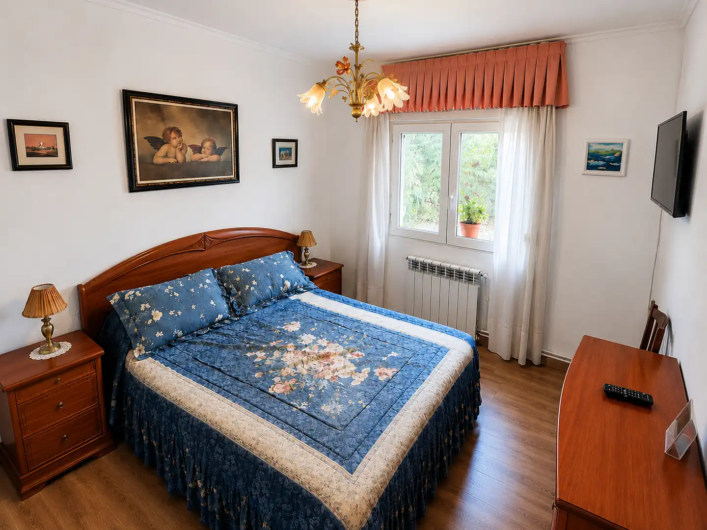 Schlafzimmer von Haus oder Chalet zur Miete in Piélagos mit Heizung, Terrasse und Möbliert