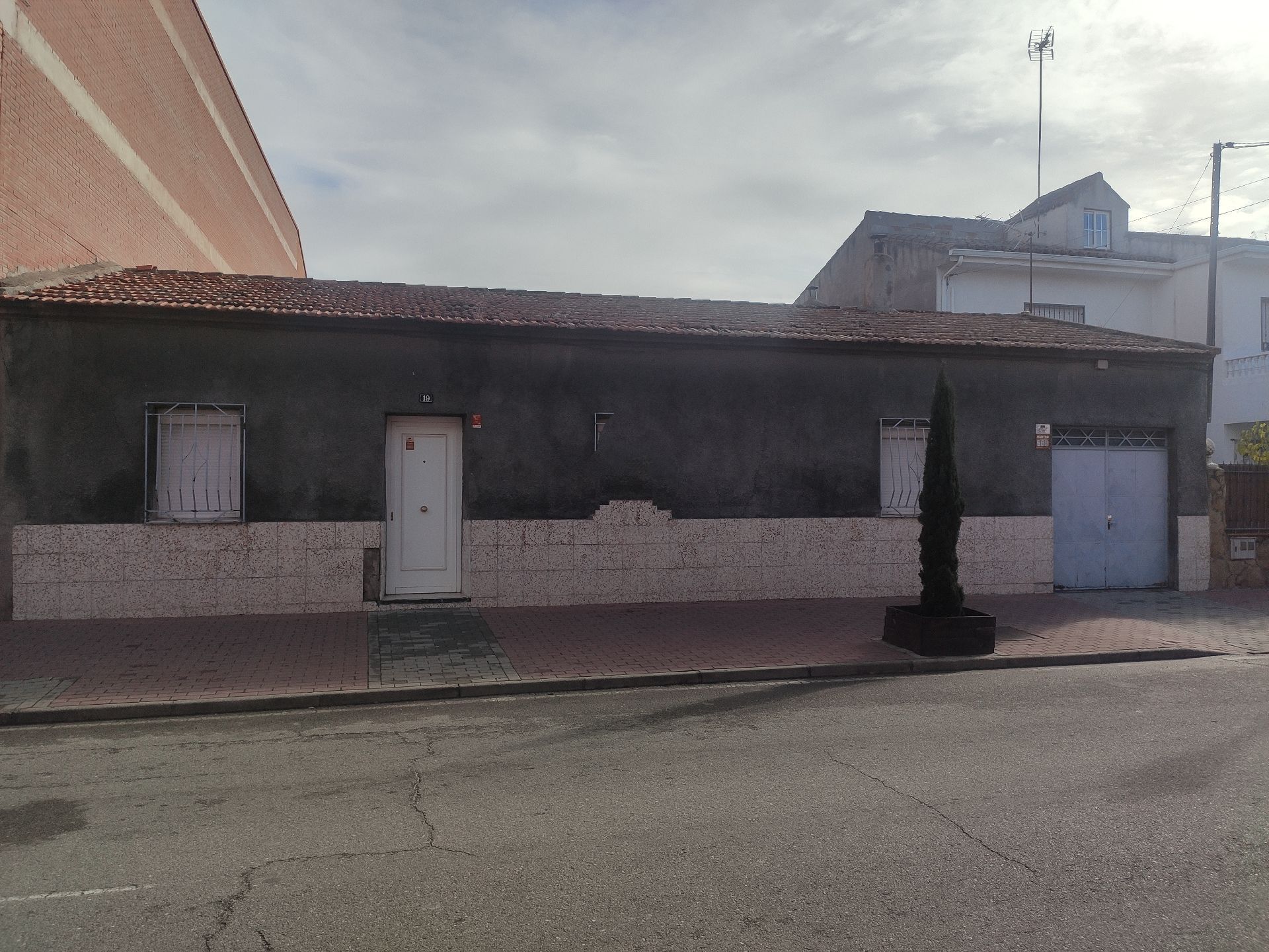 Exterior view of House or chalet for sale in Yeles  with Private garden and Storage room