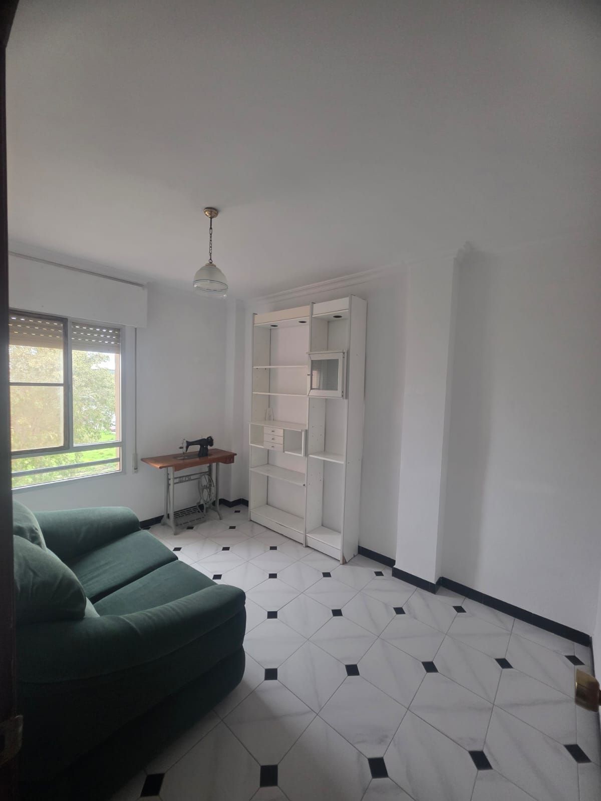 Bedroom of Flat for sale in La Línea de la Concepción