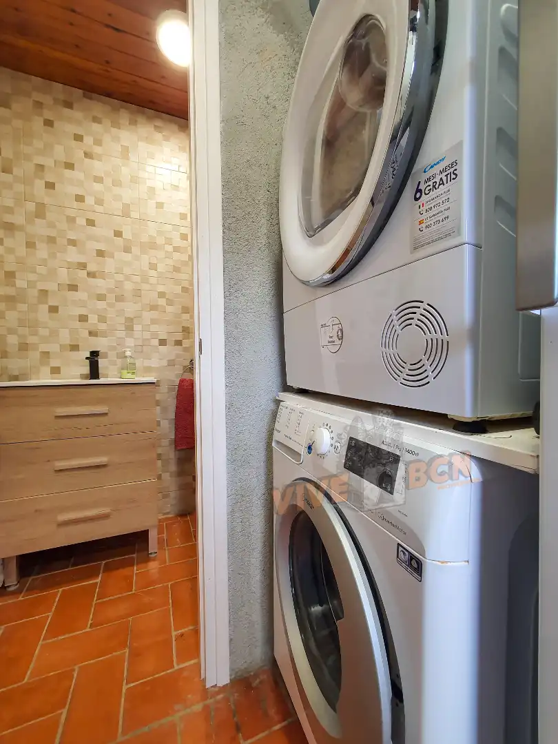 Cuina de Casa o xalet en venda en Vallgorguina amb Calefacció, Jardí privat i Parquet