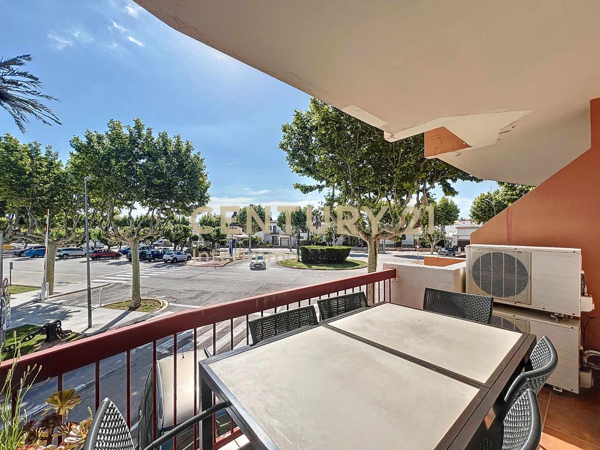 Terrace of Flat for sale in Empuriabrava  with Air Conditioner, Terrace and Furnished
