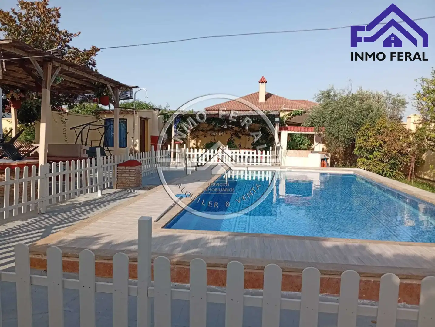 Xalet amb piscina en venda a Fuente Palmera