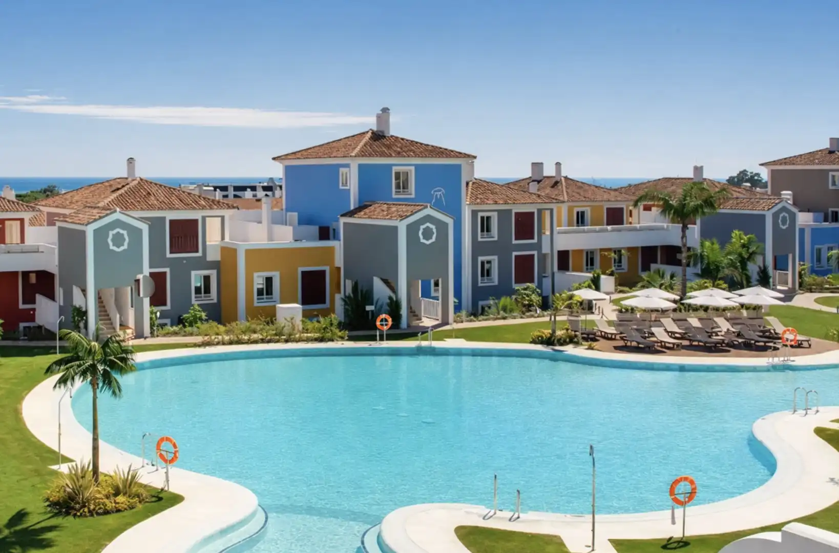 Piscina de Àtic en venda en Estepona amb Aire condicionat, Terrassa i Traster
