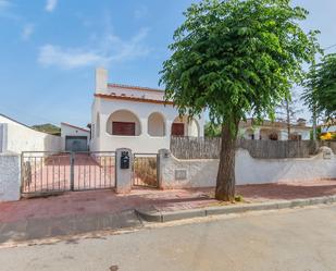 Vista exterior de Casa o xalet en venda en Roda de Berà