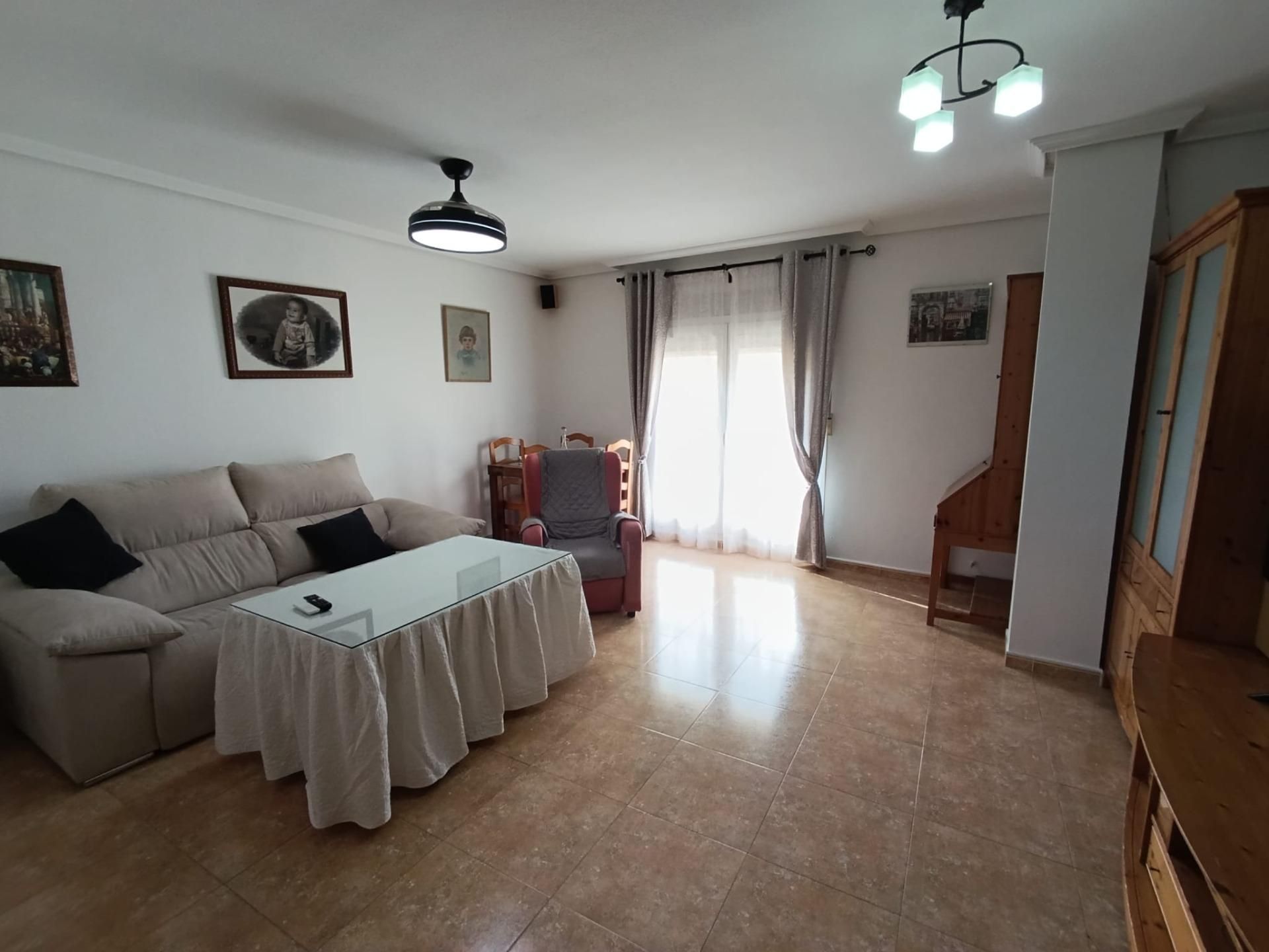 Sala d'estar de Pis en venda en Ceutí amb Aire condicionat i Terrassa