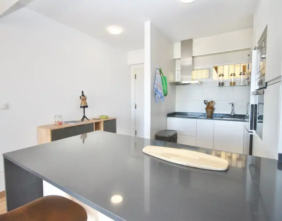 Piso con terraza en venta en Puerto Marina, imagen 7