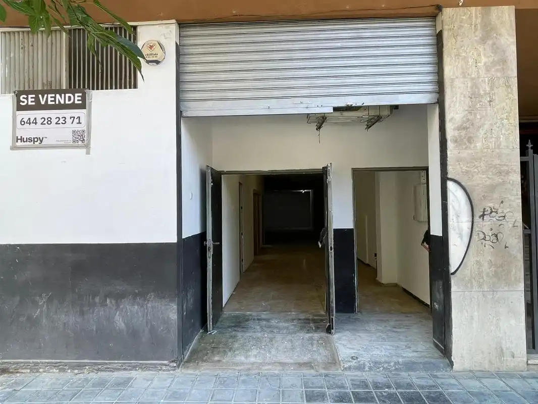 Local en venta en Carrer Sant Pere Pasqual, El Botànic