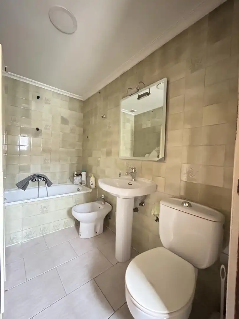 Bathroom of Houses for sale in Valtierra  with Community pool