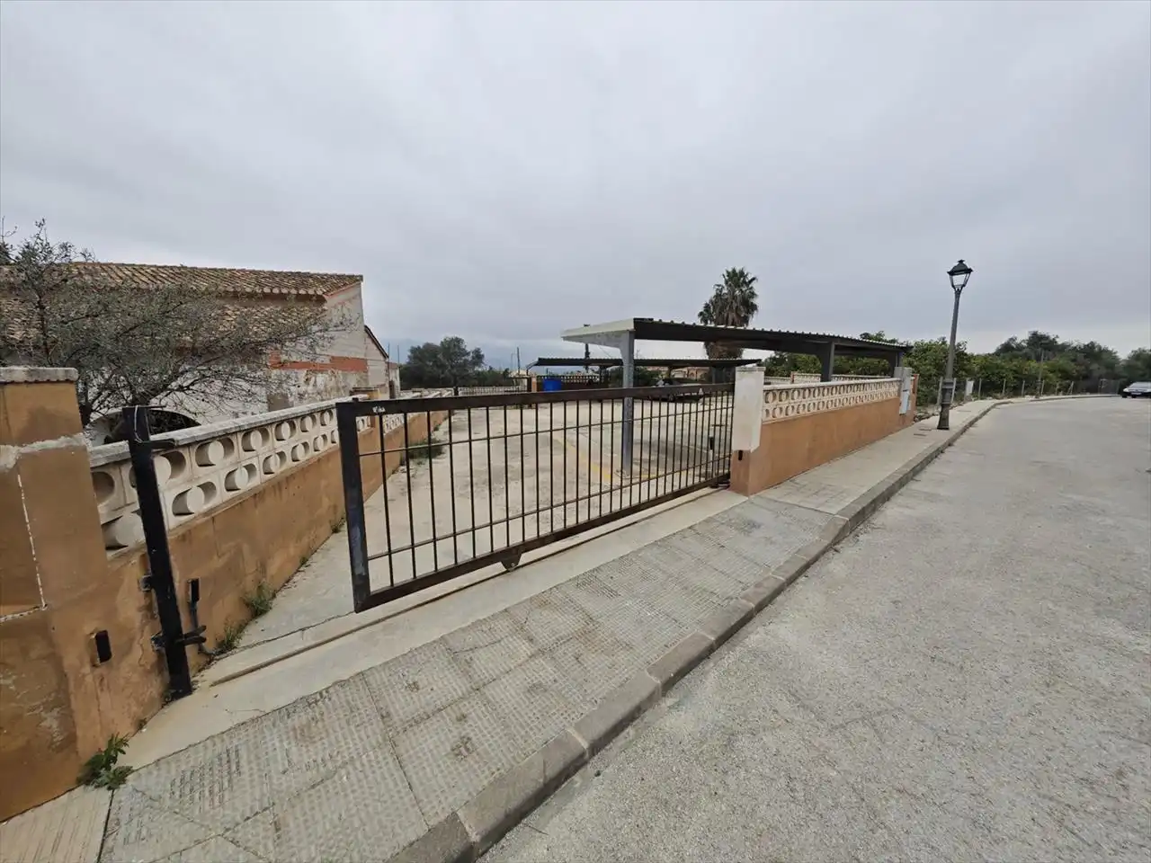 Vista exterior de Garaje en venta en Benidoleig