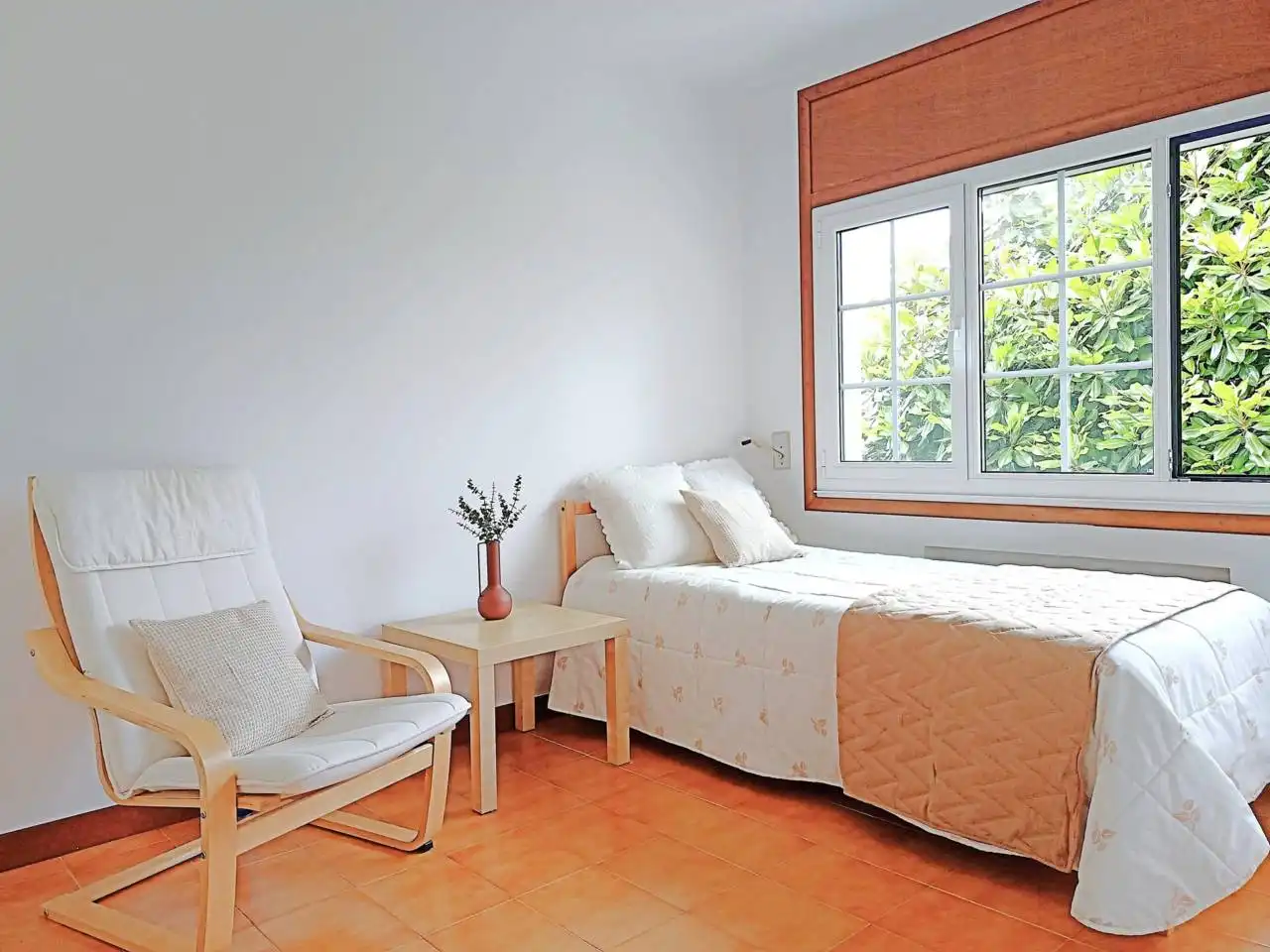 Habitación de Casa o chalet en venta en Oleiros con Calefacción