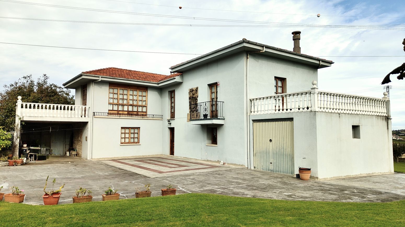 Exterior view of House or chalet for sale in Camargo  with Private garden, Terrace and Storage room