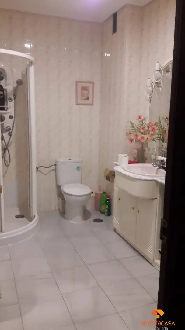 Baño de Piso en venta en Cáceres