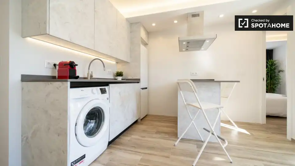 Appartamento con terrazza in affitto a Algirós, imagen 6