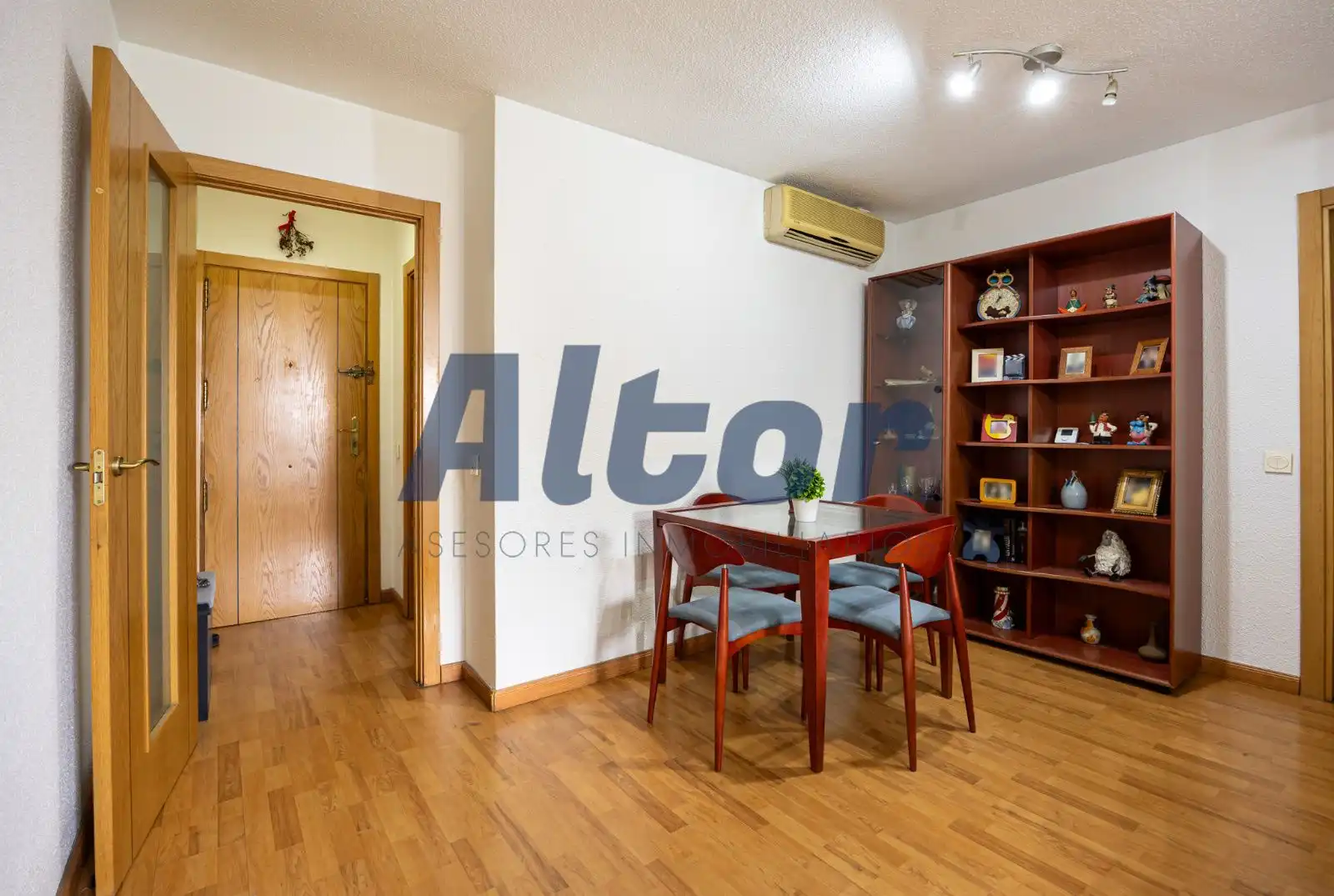 Bedroom of Flat for sale in Fuenlabrada  with Heating, Terrace and Swimming Pool