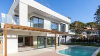 Exterior view of House or chalet for sale in Vilassar de Dalt  with Air Conditioner, Heating and Private garden
