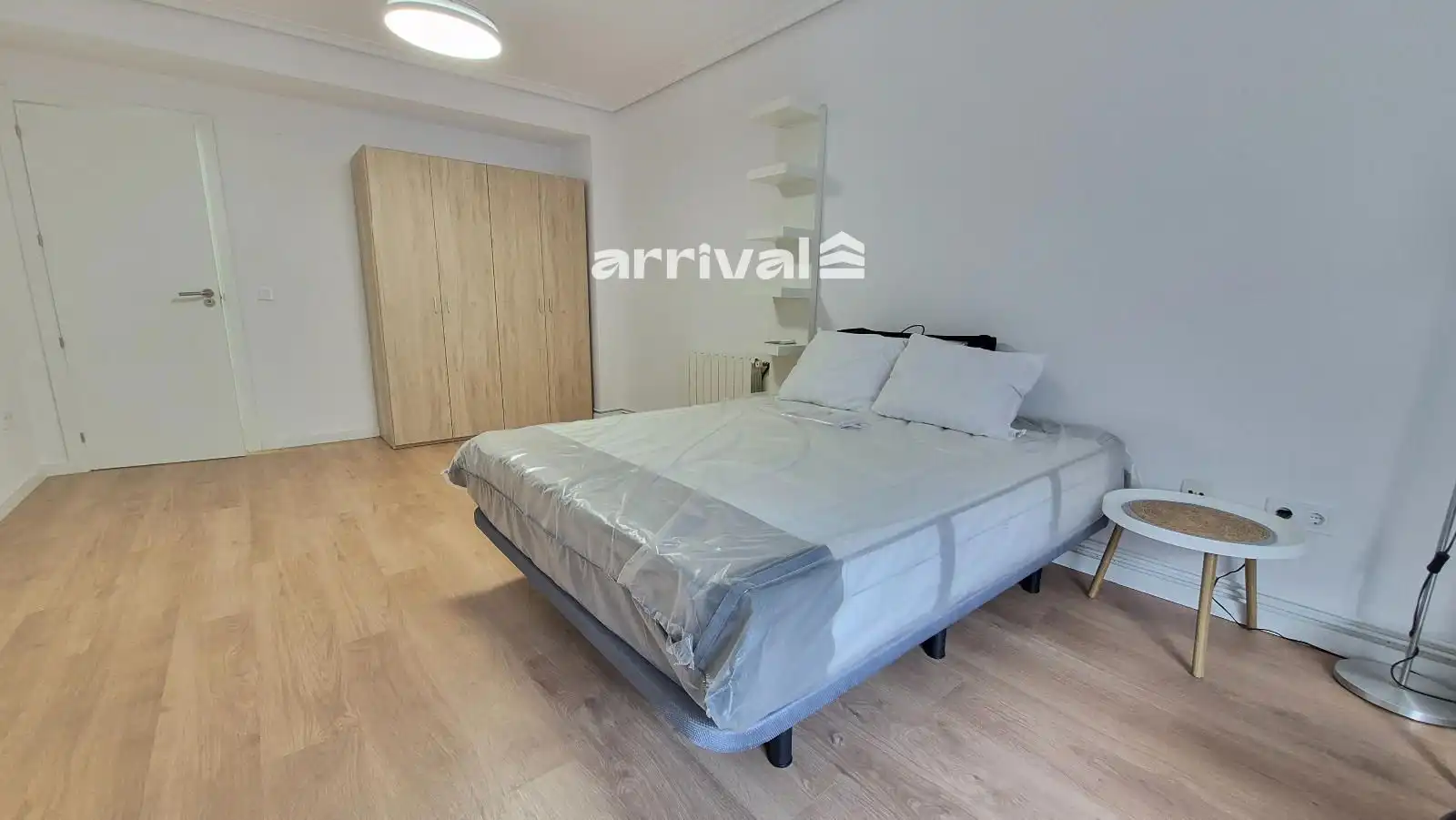 Schlafzimmer von Wohnung zur untervermieten in Valencia mit Heizung, Terrasse und Möbliert