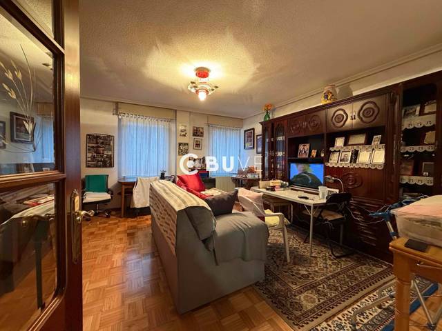 Piso en Venta en DEMETRIO MONTESERIN en La Vega - La Sal