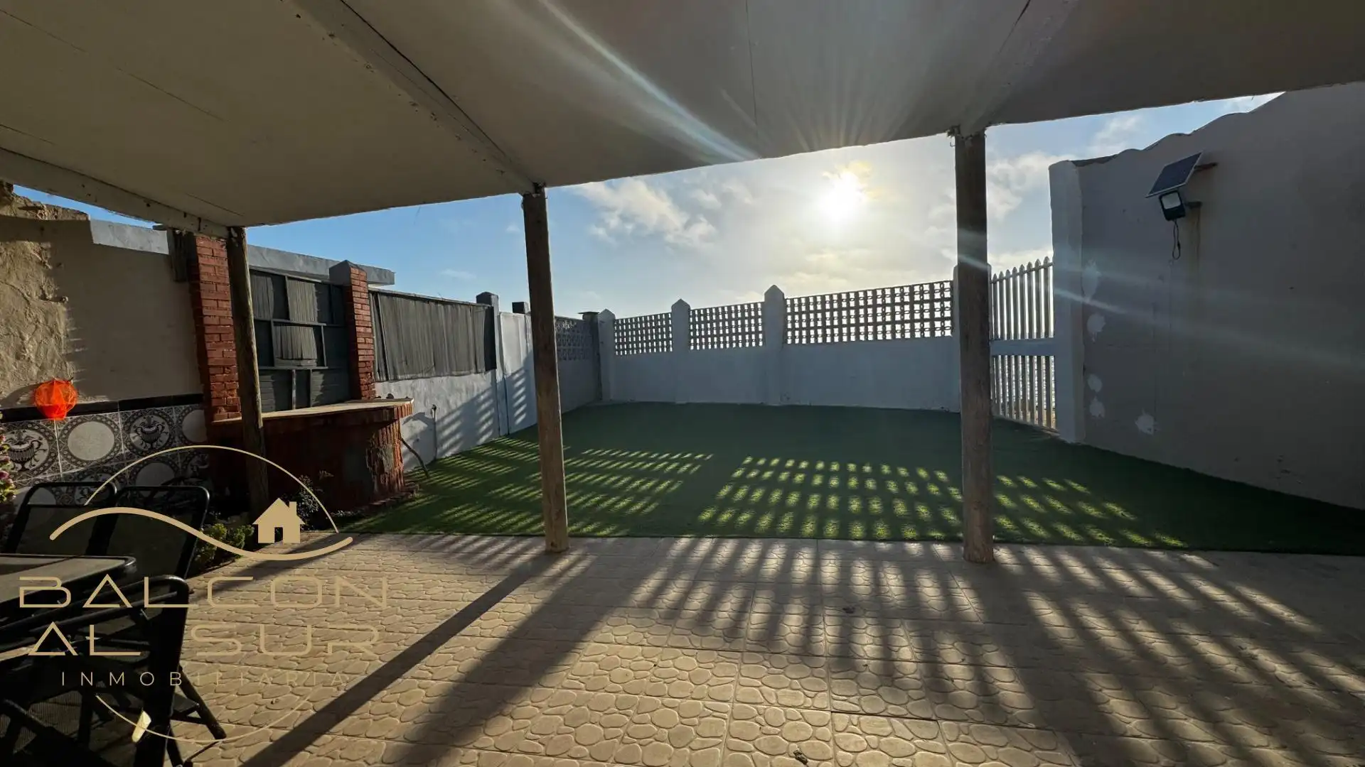 Terrassa de Finca rústica en venda en Rota amb Jardí privat, Terrassa i Traster