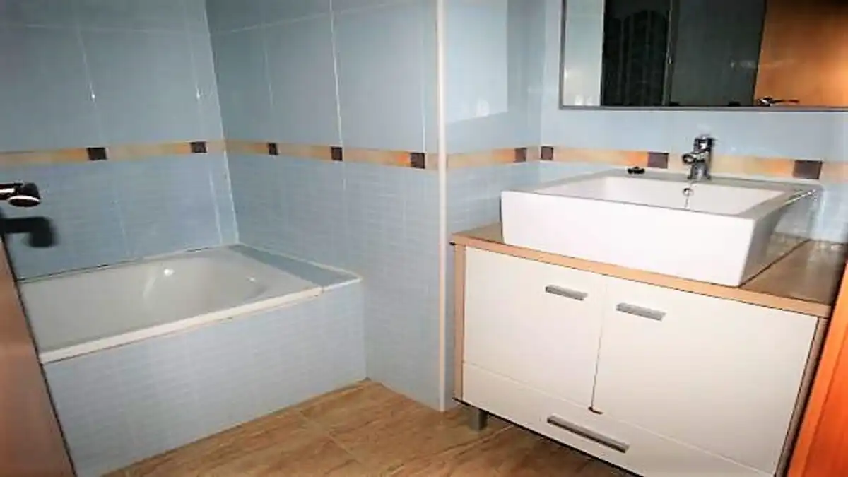 Wohnung zum Verkauf in QUATRE FONTS, 20, Centre