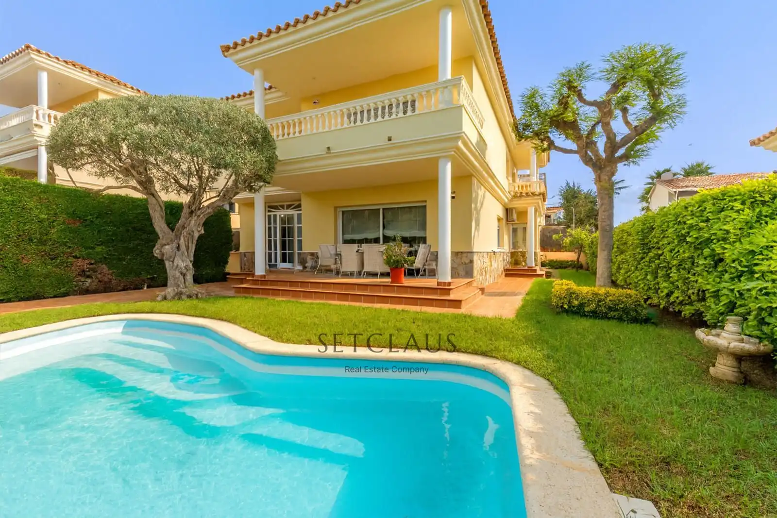 Villa con terrazza in vendita a Vilassar de Dalt