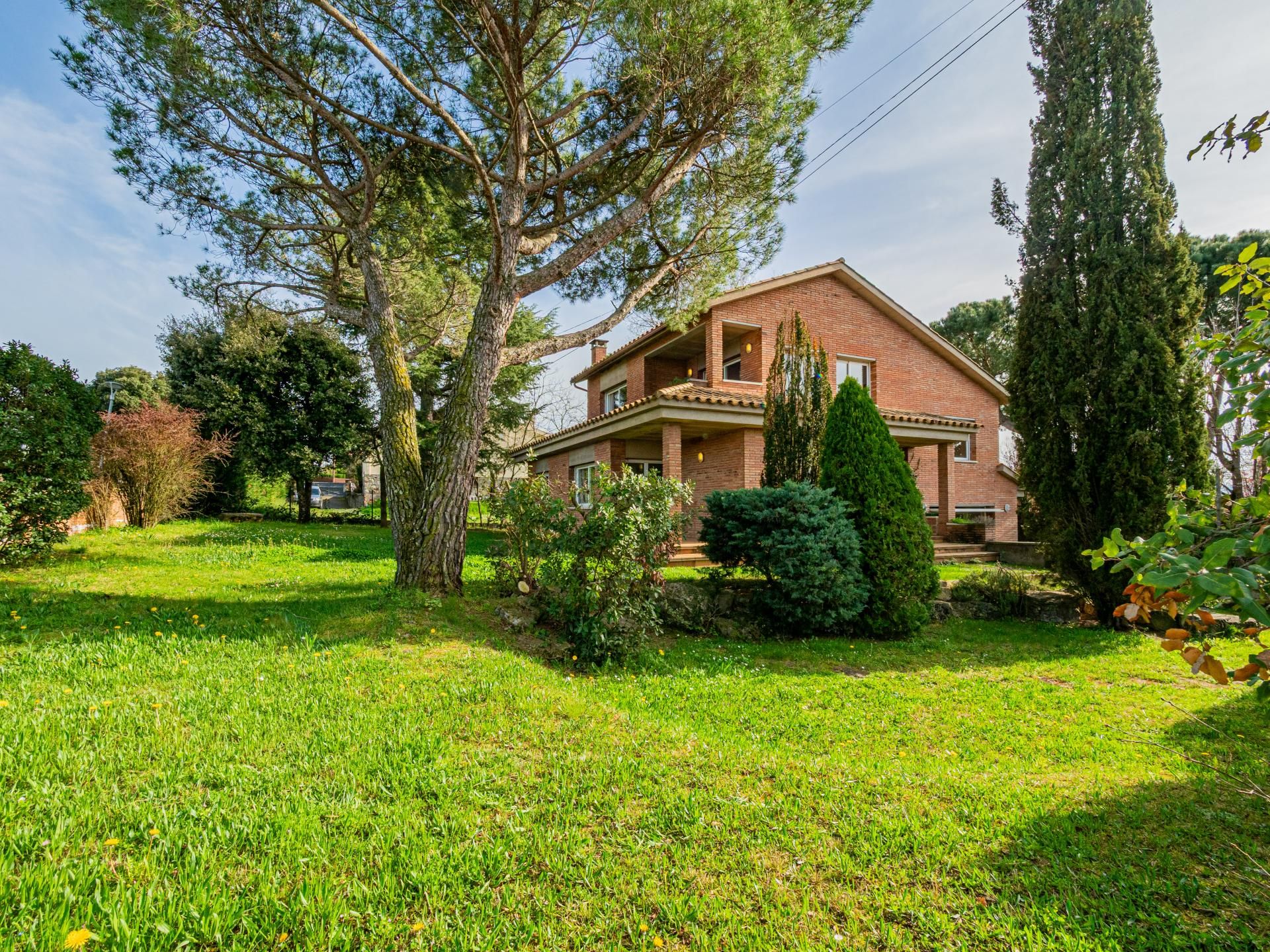 Vista exterior de Casa o xalet en venda en Sant Julià de Vilatorta amb Calefacció, Terrassa i Forn