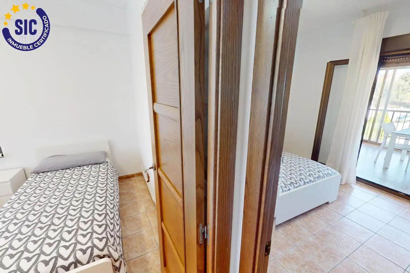 Habitación de Casa o chalet en venta en Benicasim / Benicàssim con Aire acondicionado, Jardín privado y Terraza