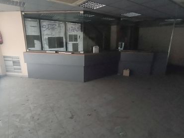 Business premises for sale in Carrer de la Doctora Castells