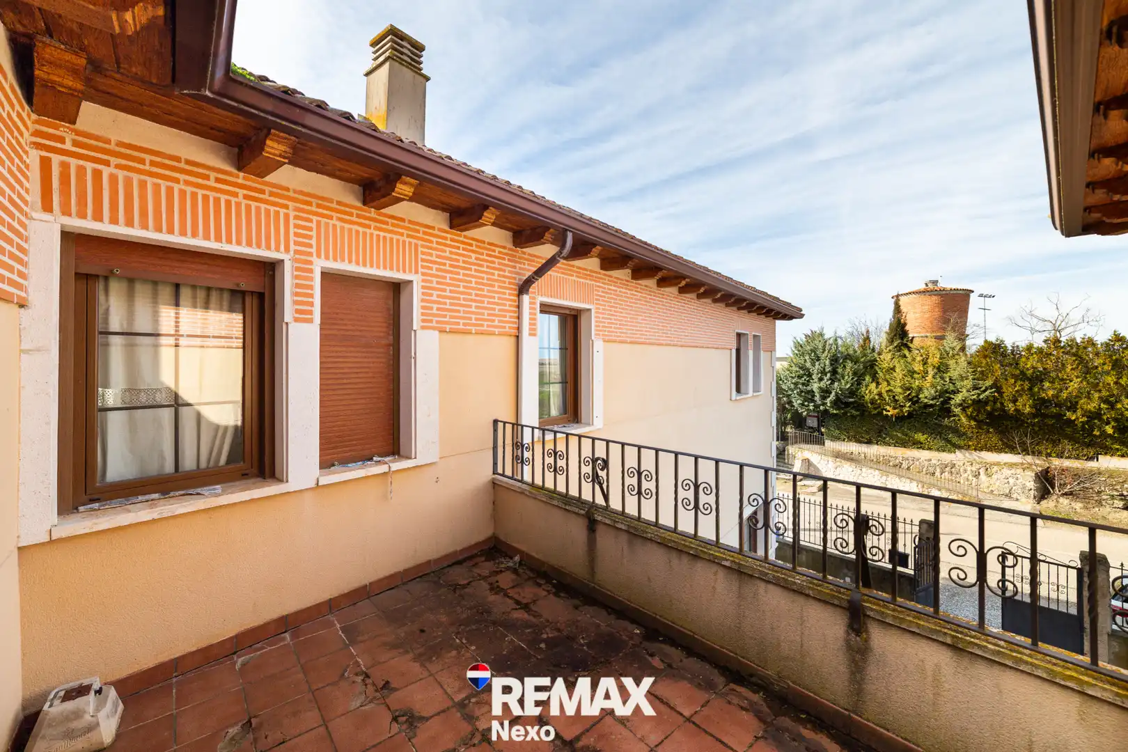 Terrace of Buildings for sale in San Llorente