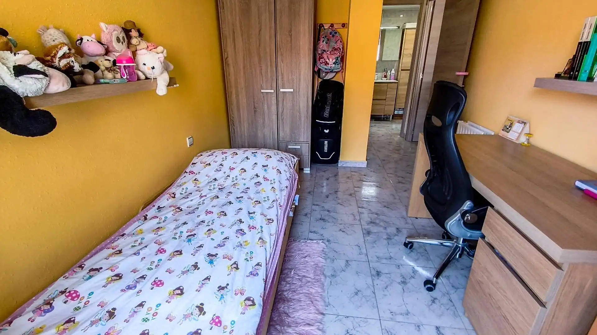 Dormitori de Pis en venda en Reus amb Aire condicionat, Calefacció i Moblat