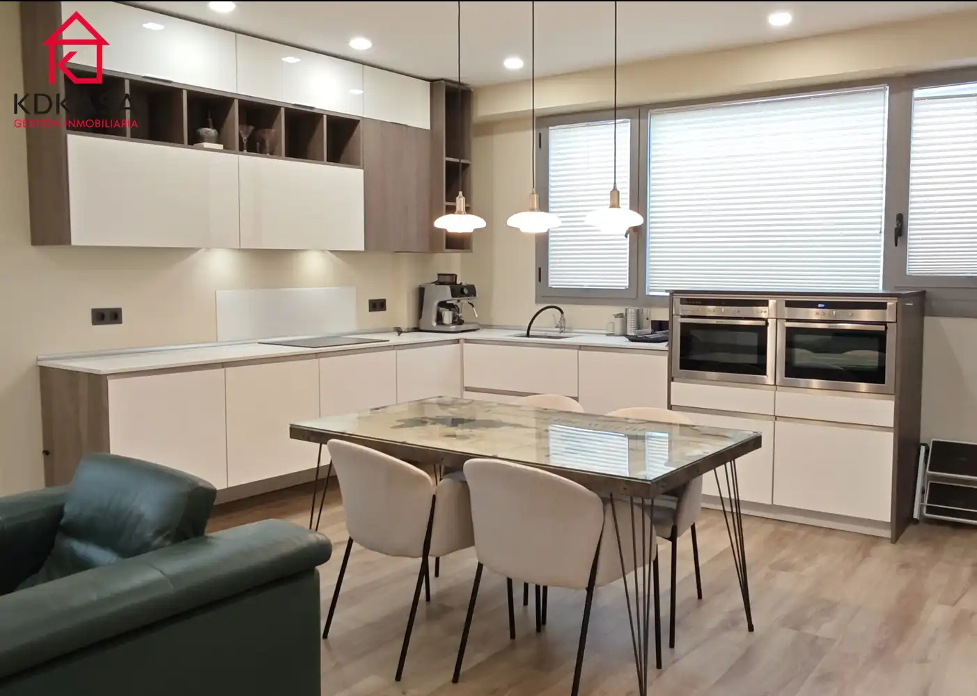 Kitchen of Flat for rent in Madrid  with Air Conditioner, Heating and Terrace