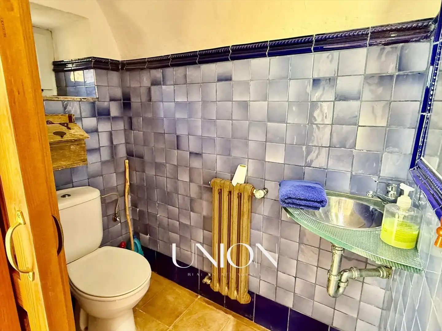 Baño de Finca rústica en venta en Vall-llobrega con Calefacción, Jardín privado y Terraza