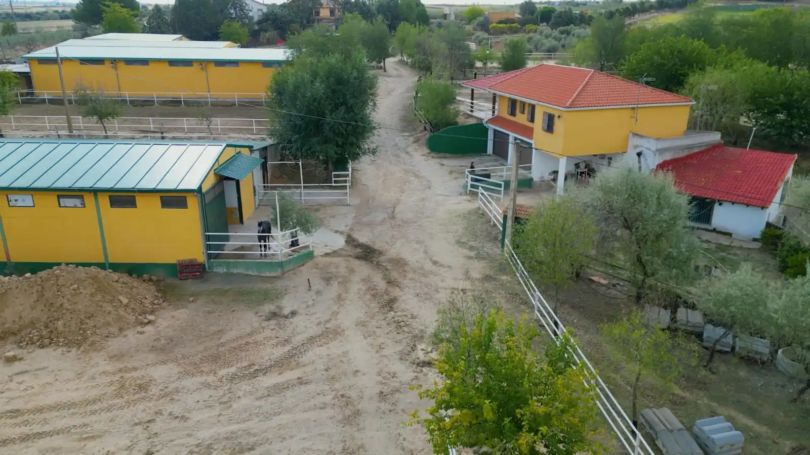 Grundstücke zum Verkauf in Olivares, Batres
