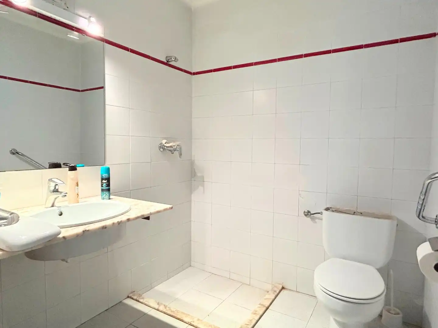 Baño de Casa o chalet en venta en Caldes de Montbui con Calefacción, Jardín privado y Terraza