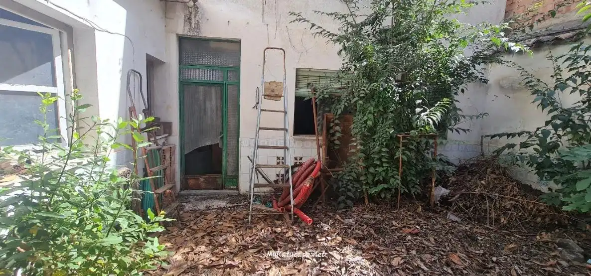 Casa adosada en venta en Maracena