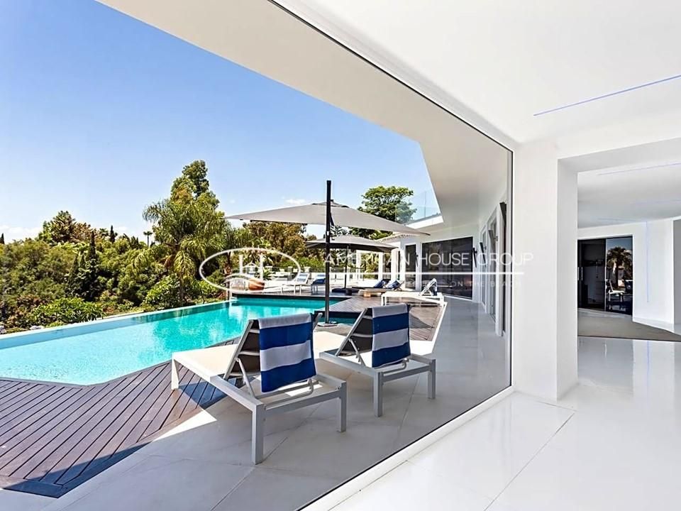 Terrassa de Casa o xalet en venda en Marbella amb Aire condicionat, Jardí privat i Terrassa