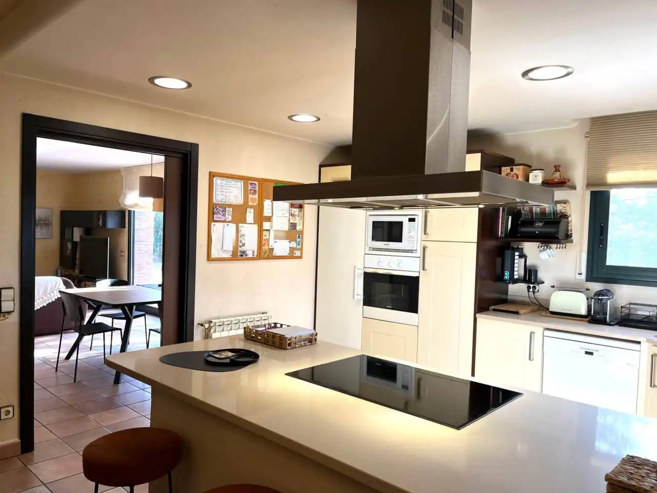Cocina de Casa o chalet en venta en Girona con Calefacción, Jardín privado y Terraza