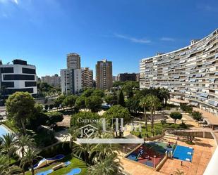 Vista exterior de Estudi en venda en Alicante / Alacant amb Jardí privat, Terrassa i Piscina comunitària