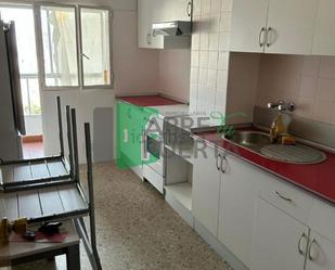 Cuina de Pis en venda en Ourense Capital  amb Moblat i Balcó